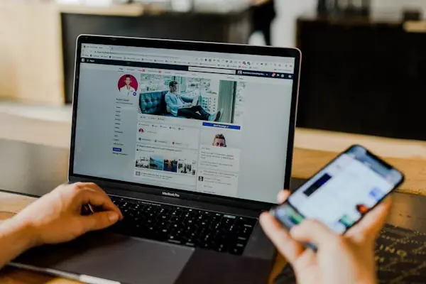Vietnam Digital Commerce 2025: Shopee, TikTok Shop, and the Battle for Consumer Wallets